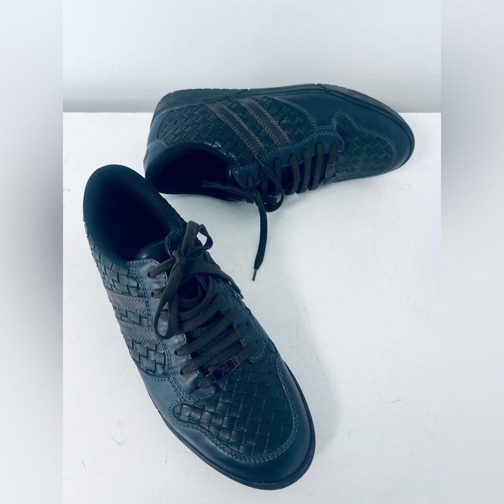 Bottega Veneta Mens Sneakers 12 - Picture 2 of 16